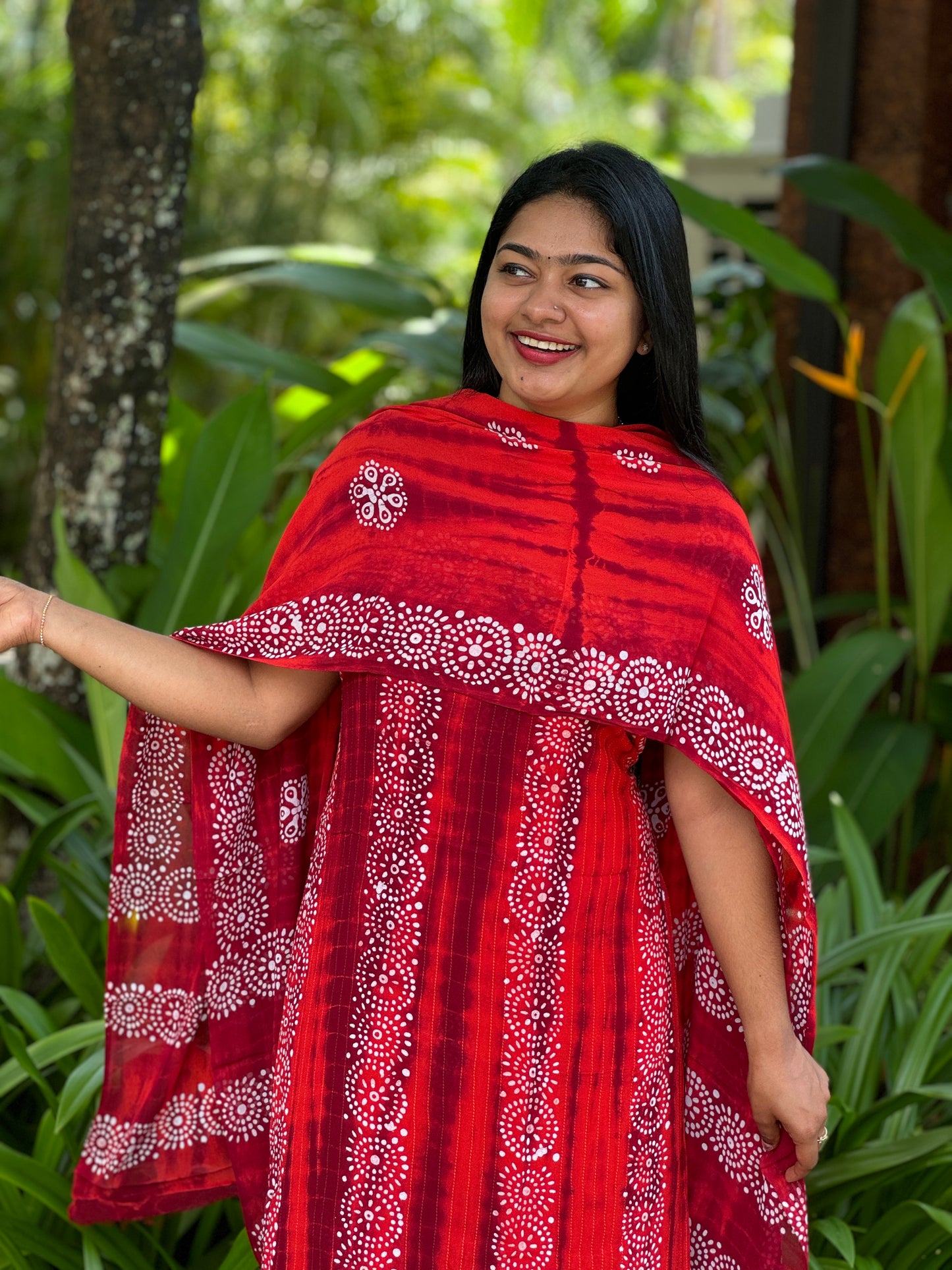 Unstitched three-piece premium georgette fabric.