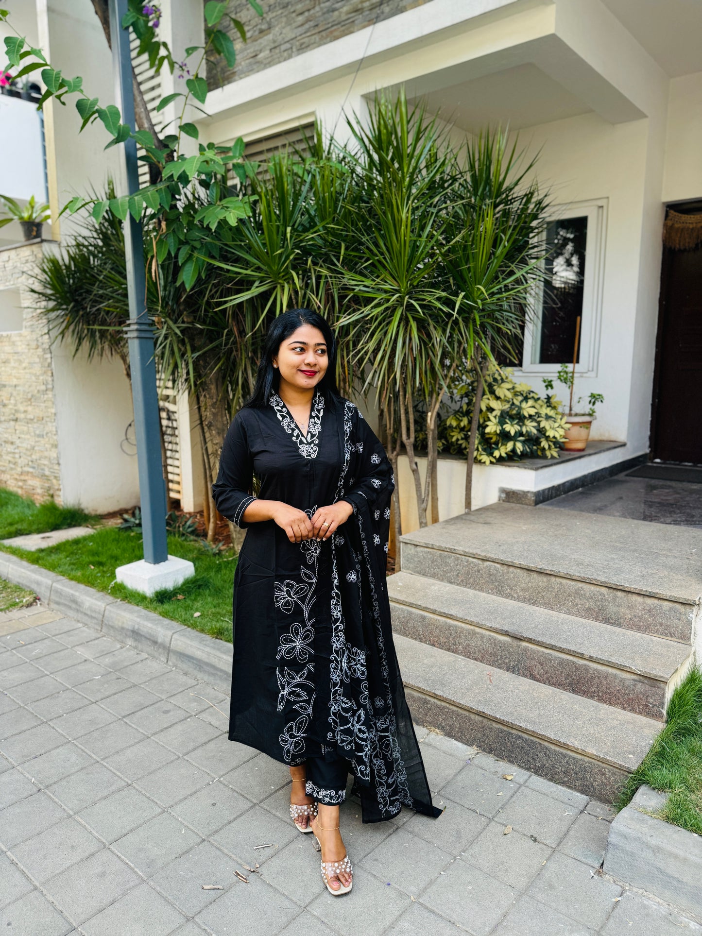 Black Soft cotton 3 Piece Salwar Suit with intricate thread work- A1311