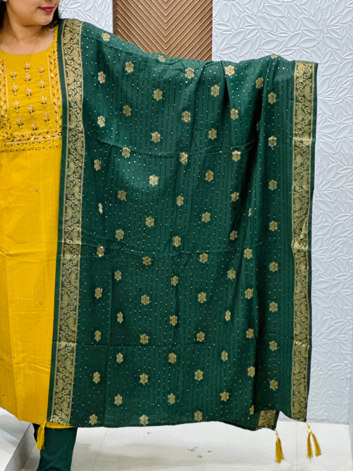 Crepe Modal Silk with Ajrakh Dupatta -3 Piece Salwar Suit -A1313