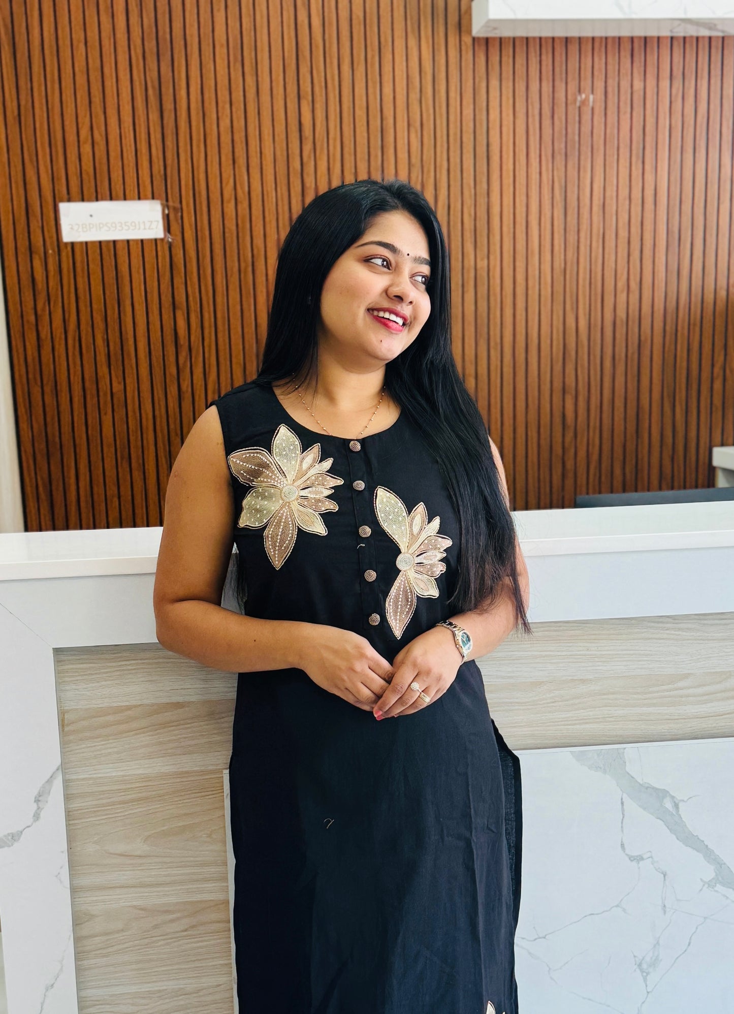 Elegant Black Sleevless Cordset A1673