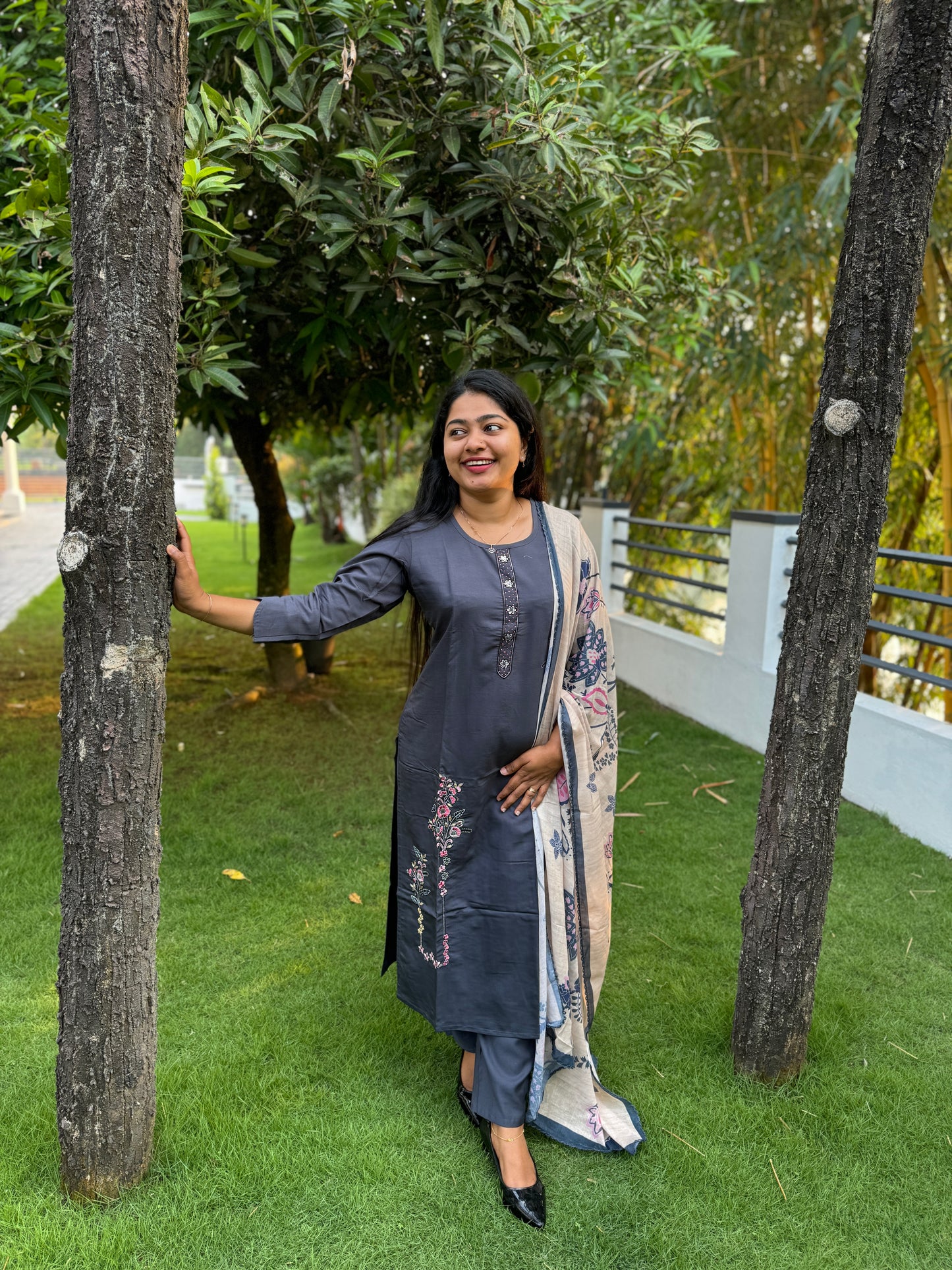 Elegant Silk top with Mulcotton duppata - A 1350