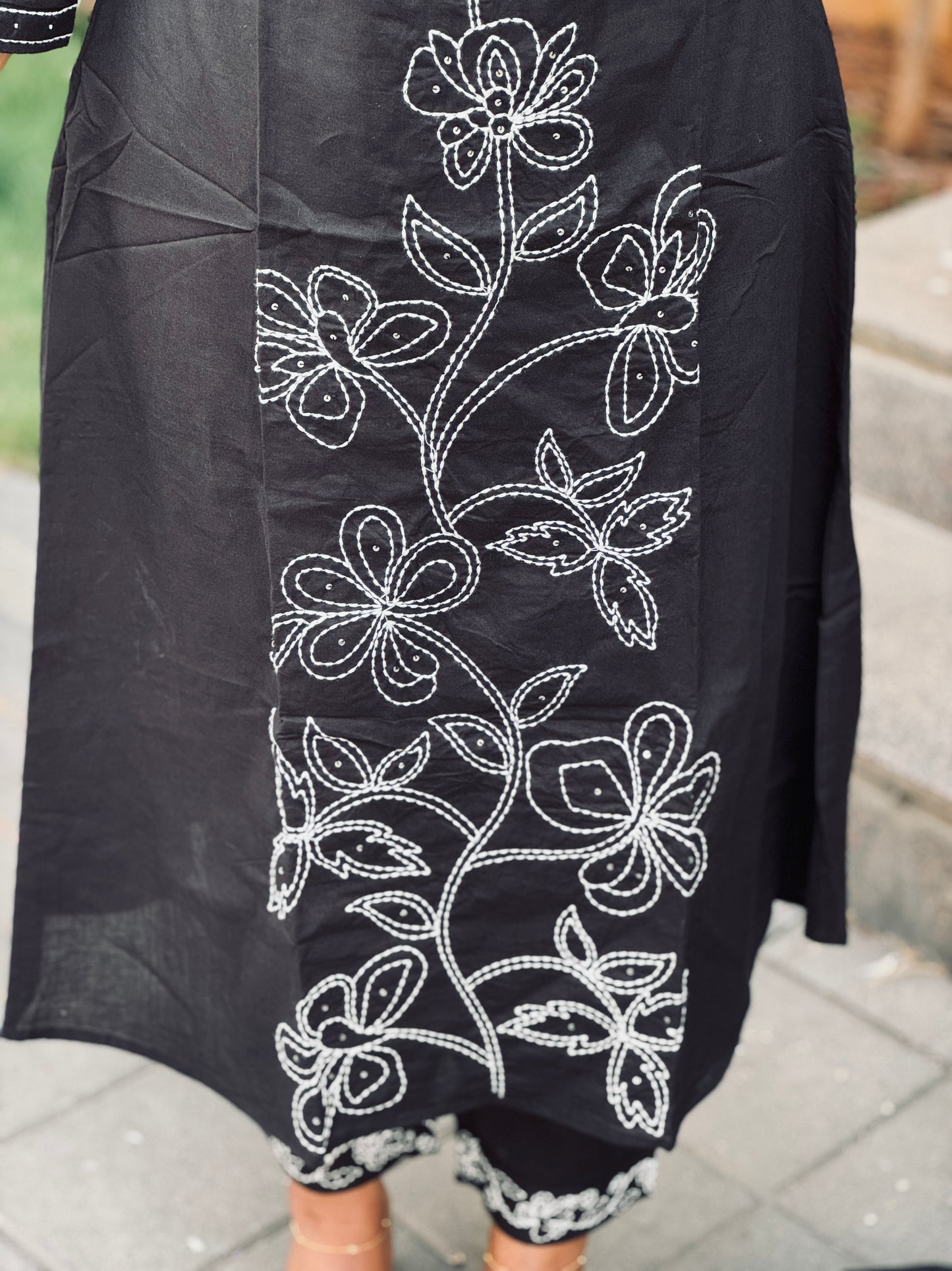 Black Soft cotton 3 Piece Salwar Suit with intricate thread work- A1311