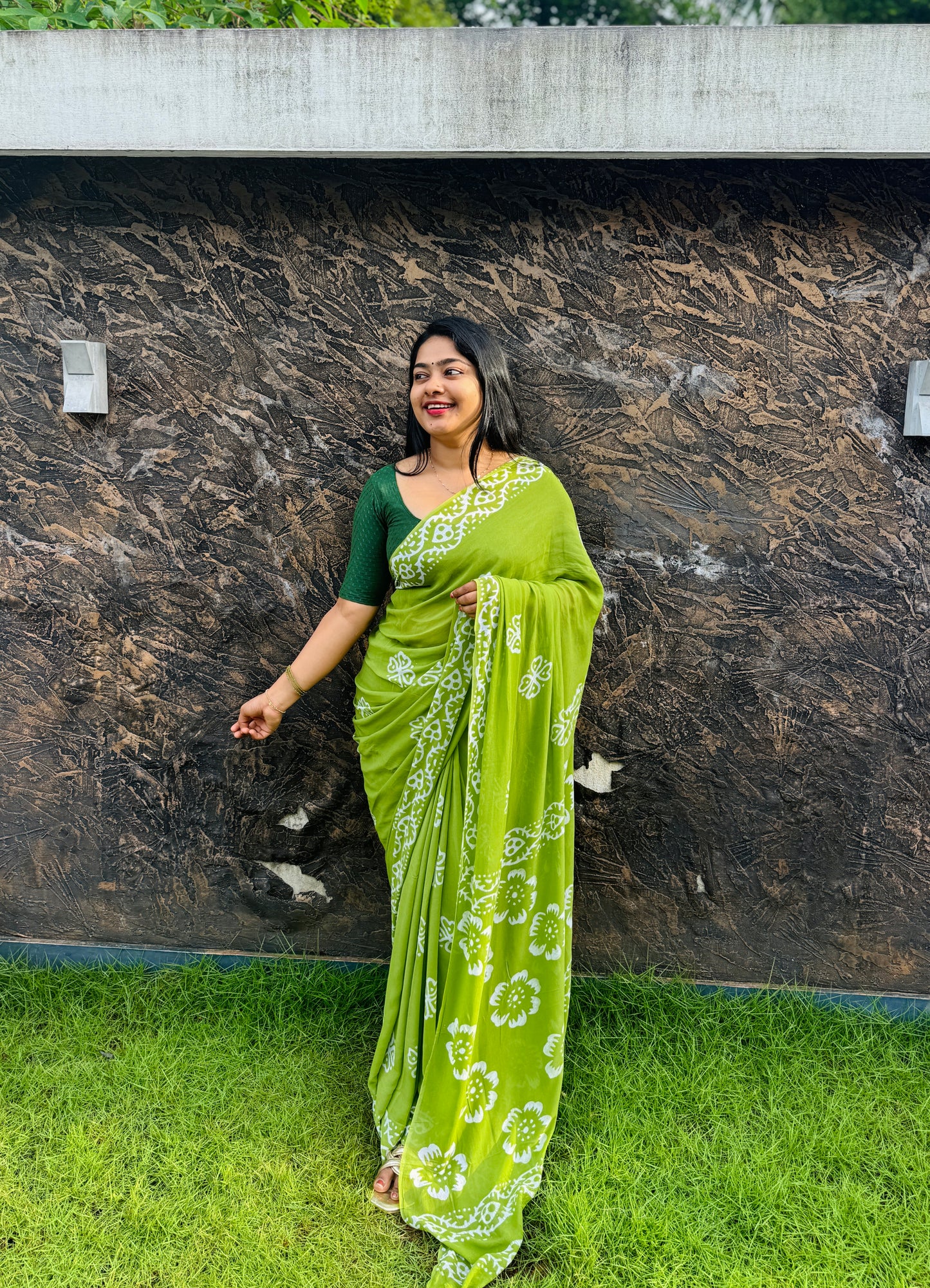 Green Viscose Georgette Saree A1581