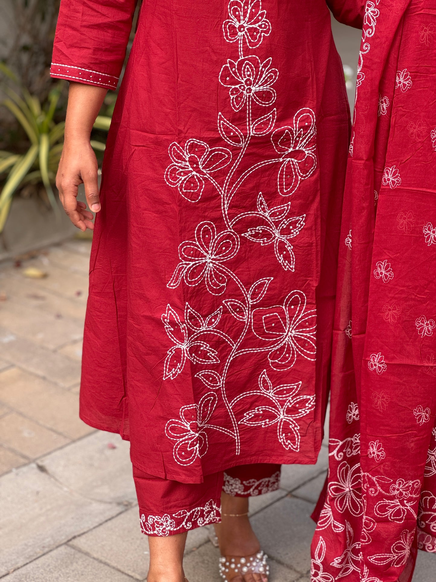 Maroon Soft cotton 3 Piece Salwar Suit with intricate thread work- A1311