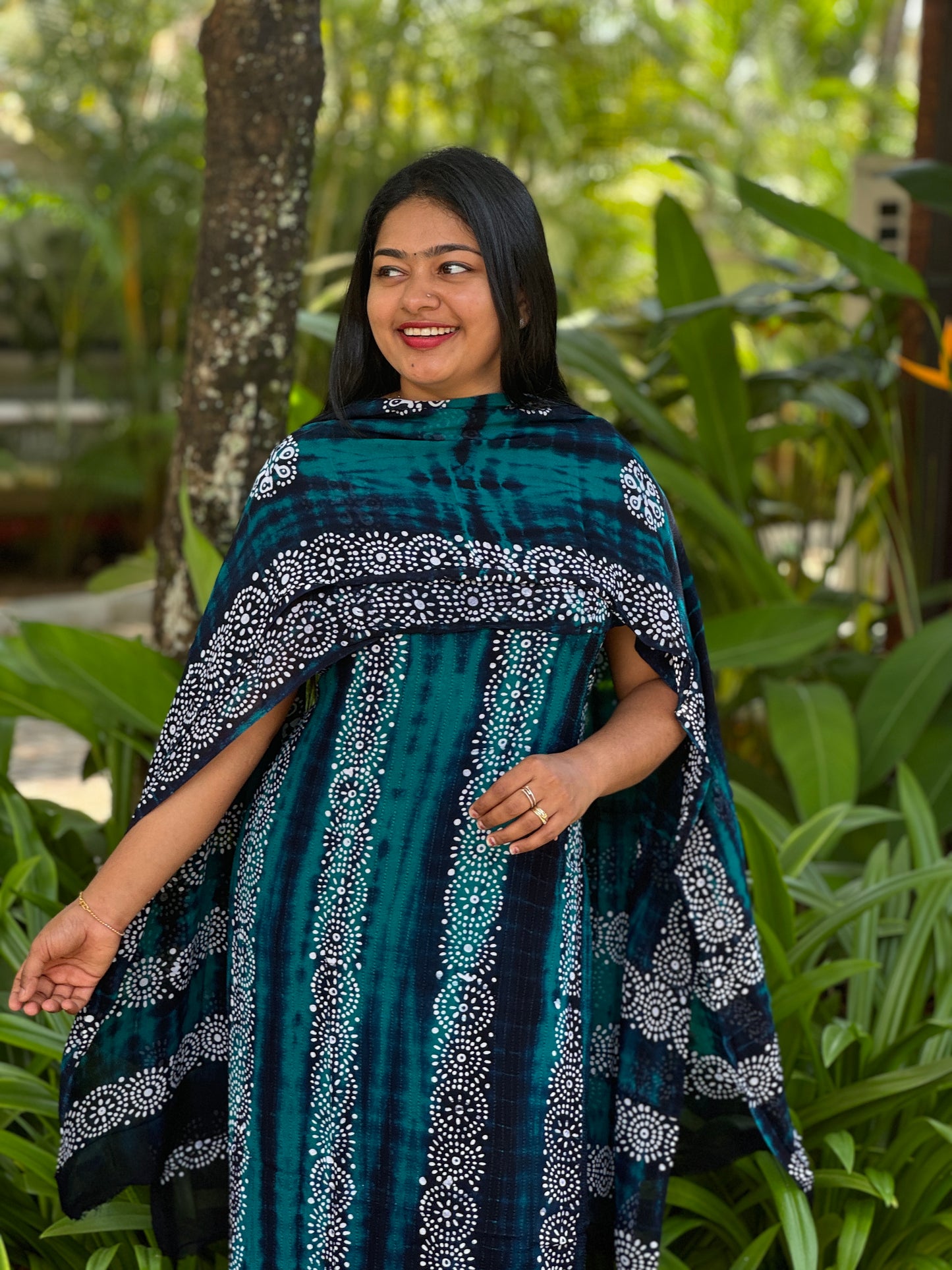 Unstitched three-piece premium georgette fabric.