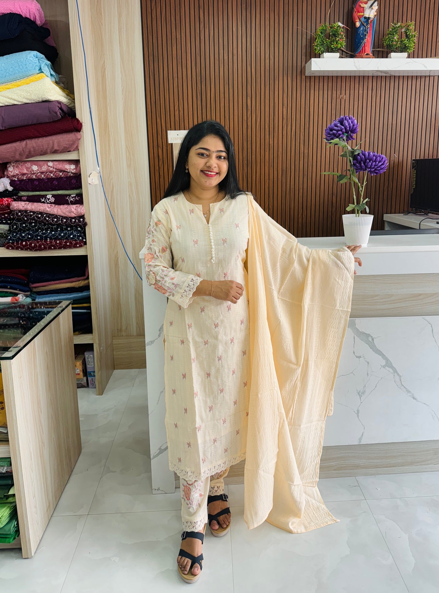 Premium Mul Mul Cotton 3 Piece Light Peach Shade A1705