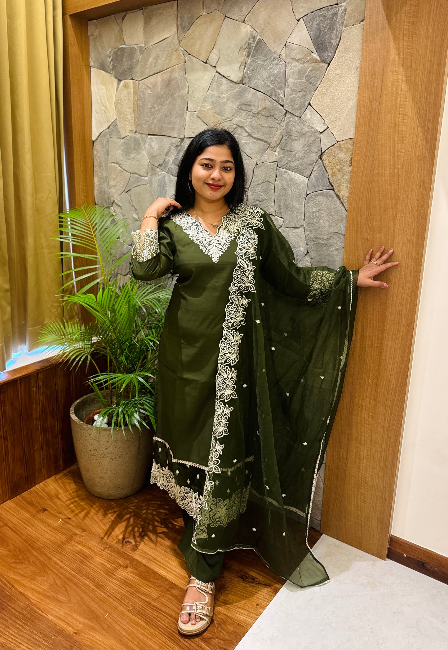 Bottle Green Chanderi Silk 3-Piece Set A1950