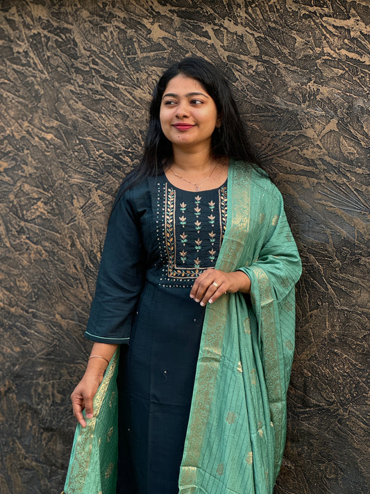 Crepe Modal With Banarassi Dupatta - A1353