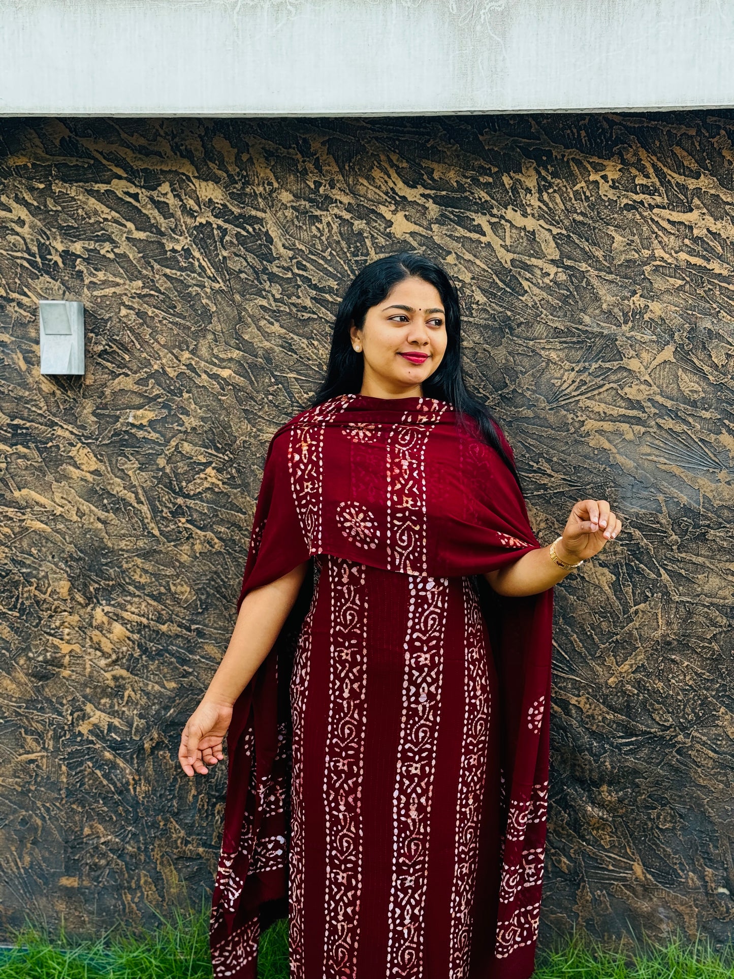 Georgette Batik Print Unstitched Churidar Material