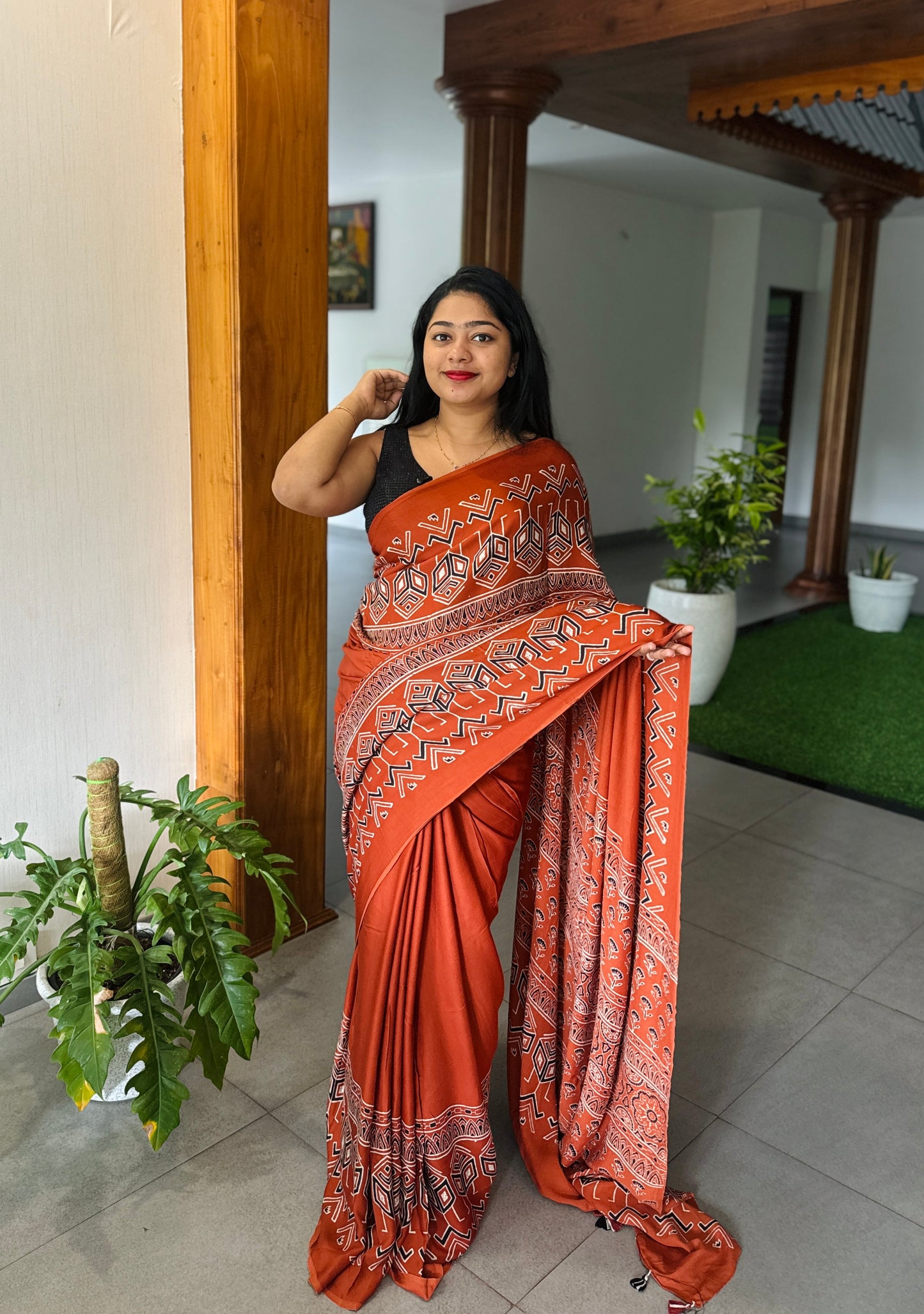 Premium Modal Silk Sarees A1989