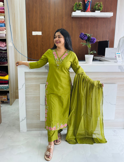 Parrot Green & Black Mul Cotton 3-Piece Set A1750