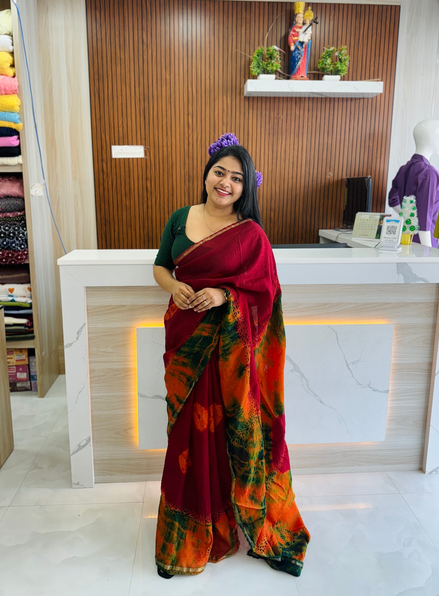 Premium Jute  Silk Saree ( maroon & green combo )✨A1671