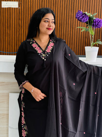 Parrot Green & Black Mul Cotton 3-Piece Set A1750