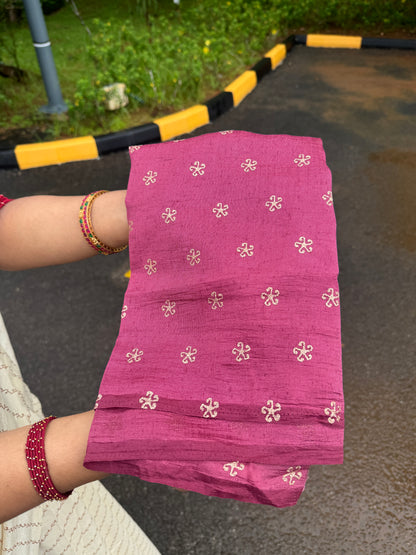 Onam Elegance in Vijitra Silk A- 1500