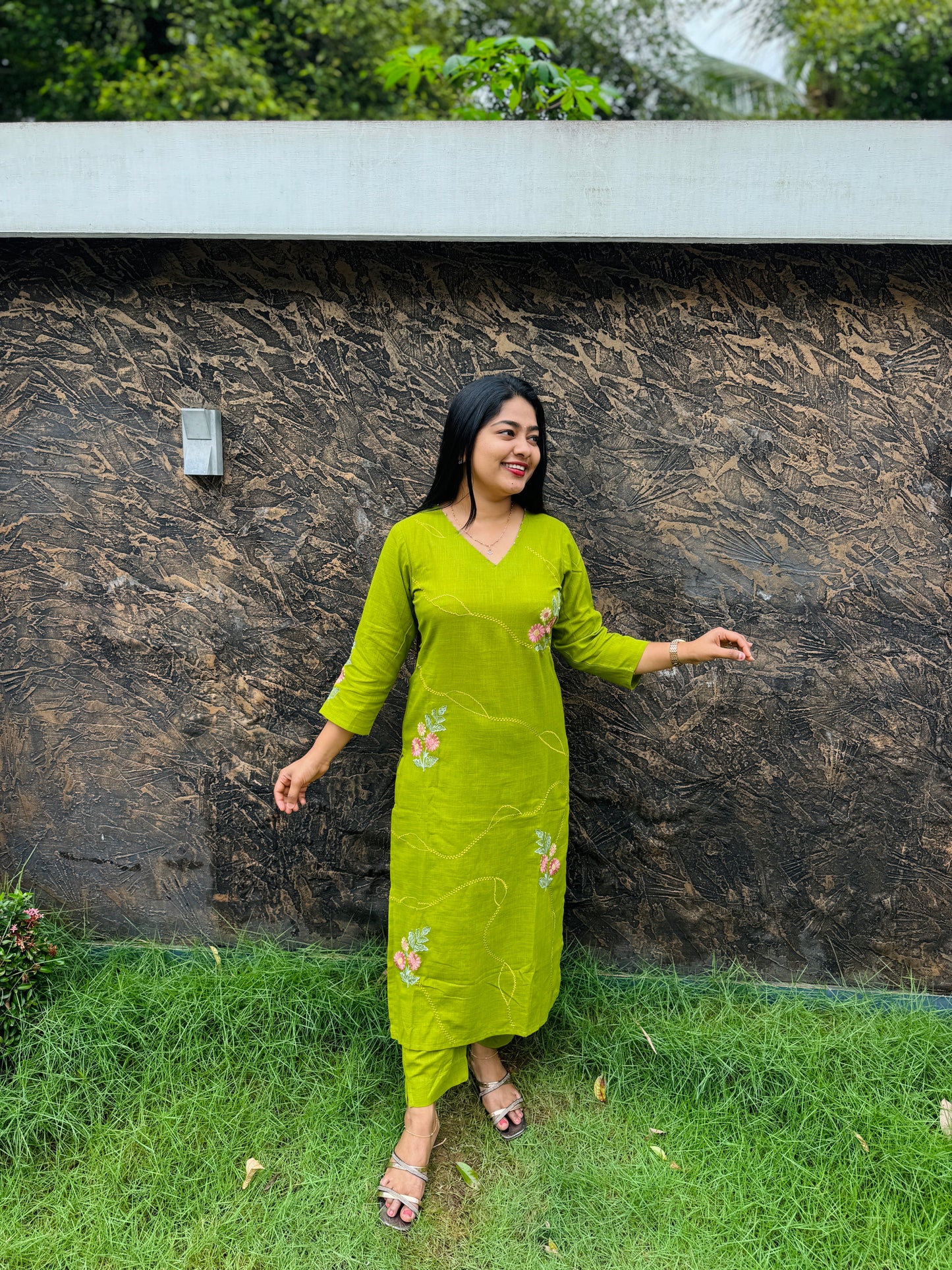 Brick Red & Parrot Green Cordset Crafted in breathable khadi cotton-A1489