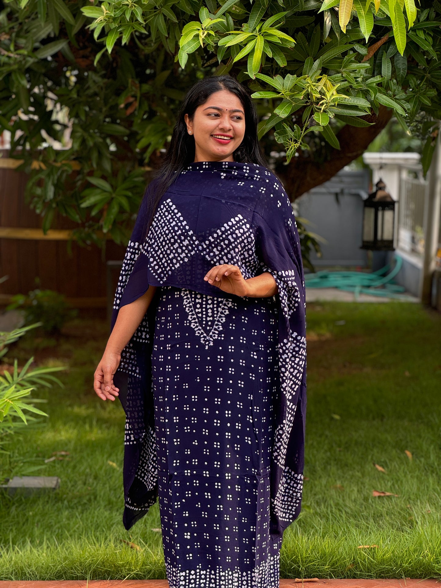 Viscose Georgette Batik Print Unstitched Churidar Material- A1372