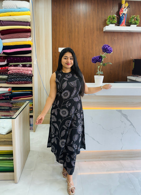 cotton cordset in a classic black & white combo A1683