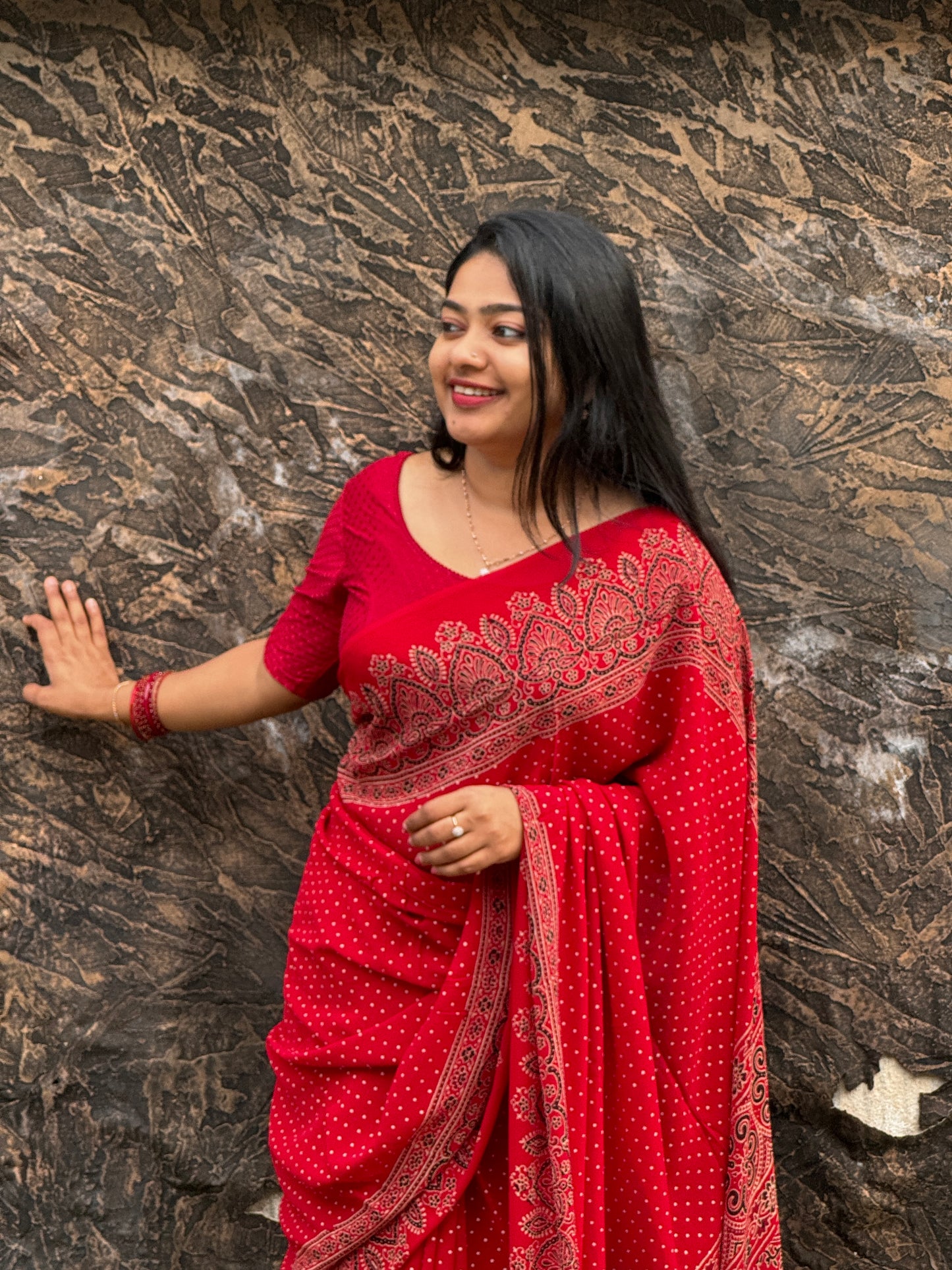 Function Wear Viscose Georgette Saree A1583