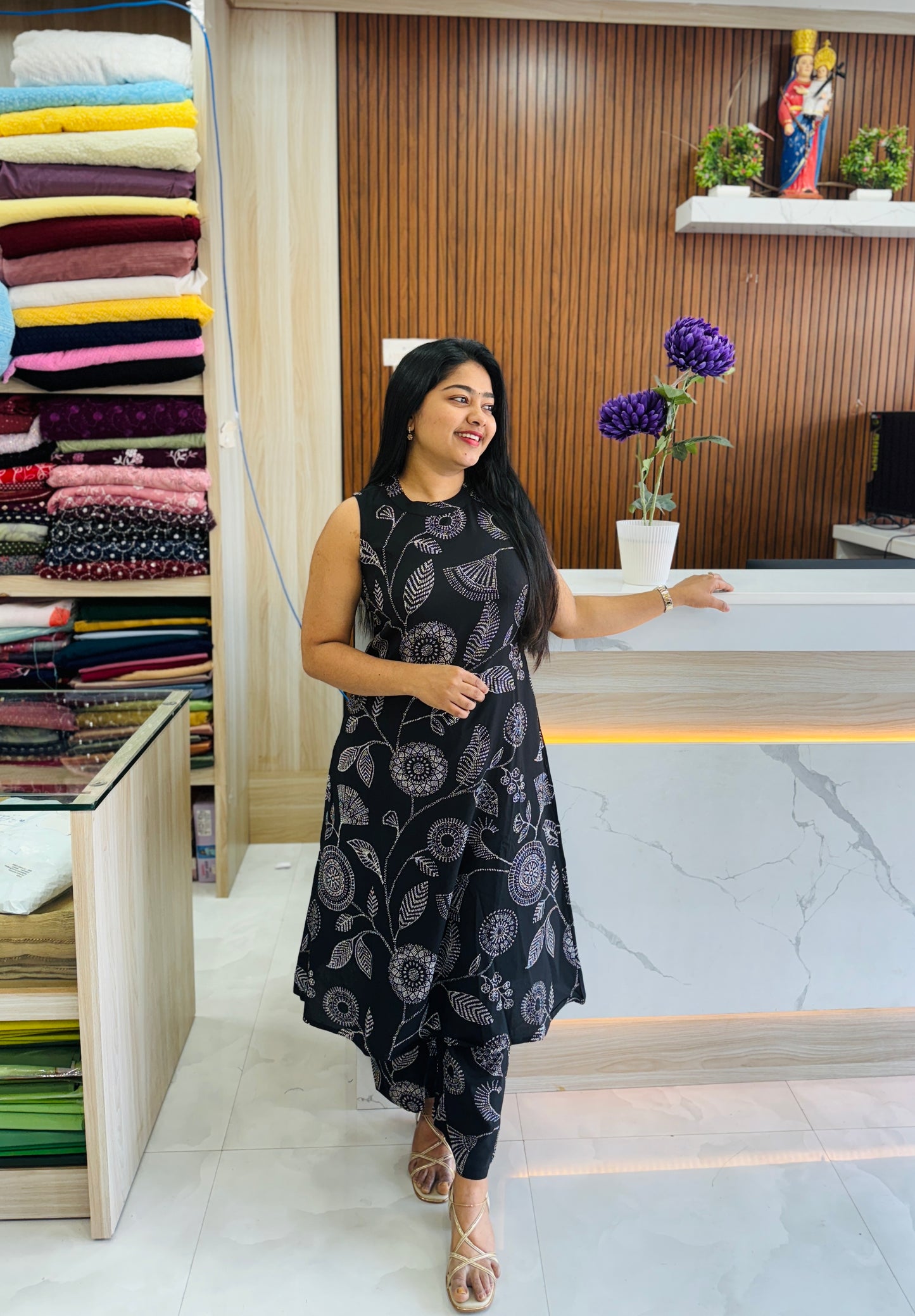 cotton cordset in a classic black & white combo A1683