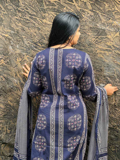 Blue & White Elegance – 3-Piece Salwar Set- A1479