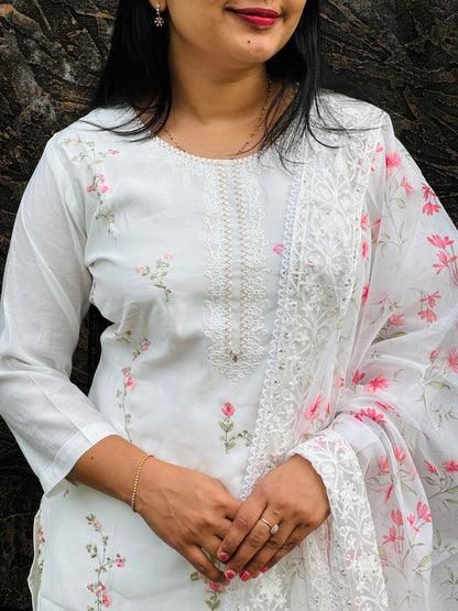 Christmas Collection 3 piece set A1582