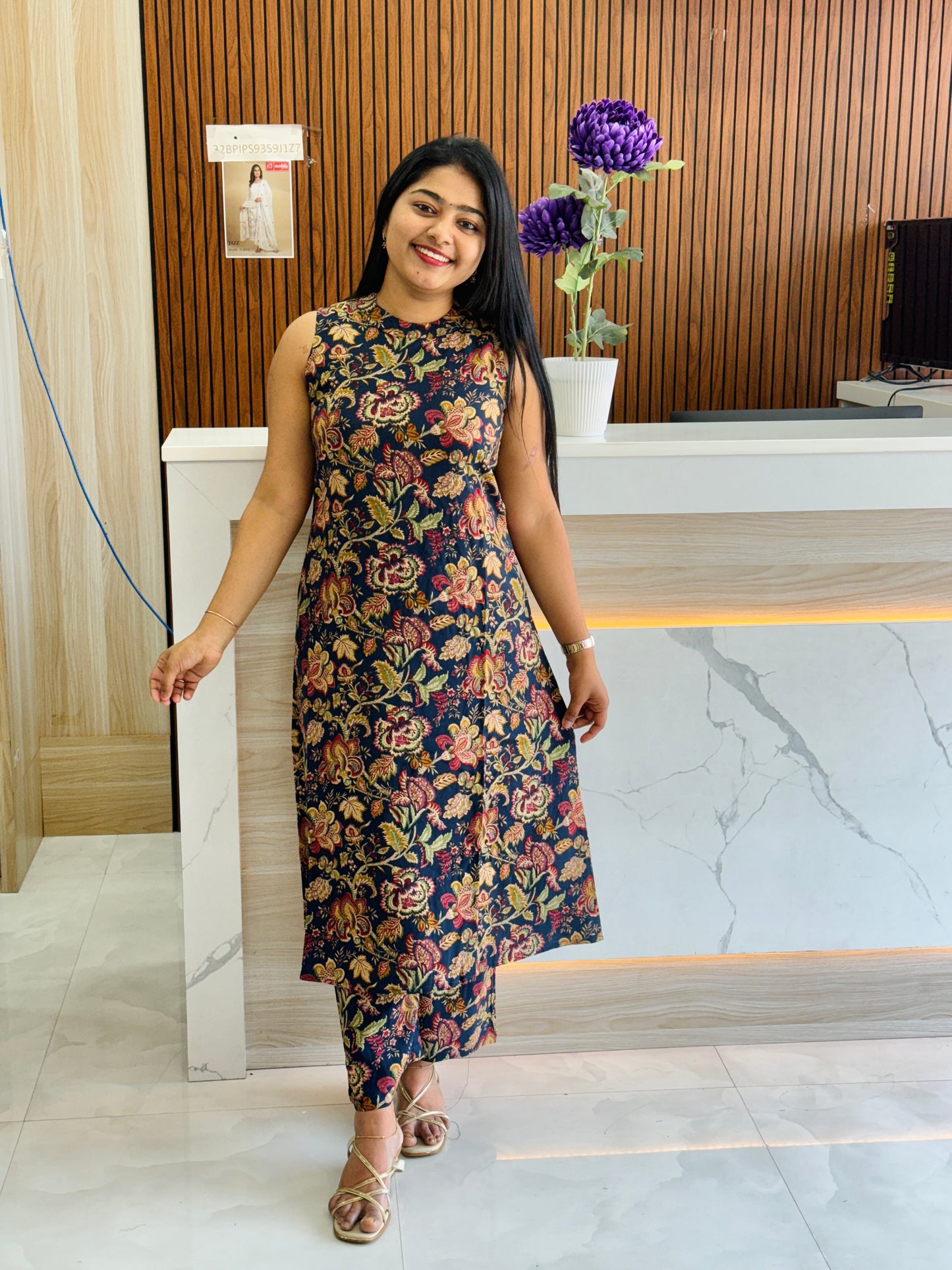 Everyday Elegance – High Neck Cotton Corset A1695