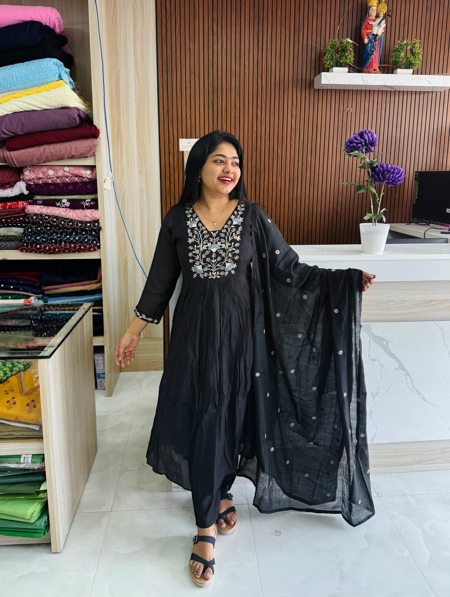 Premium Black Mul Chanderi Set – Perfect for Eid & Functions A1715