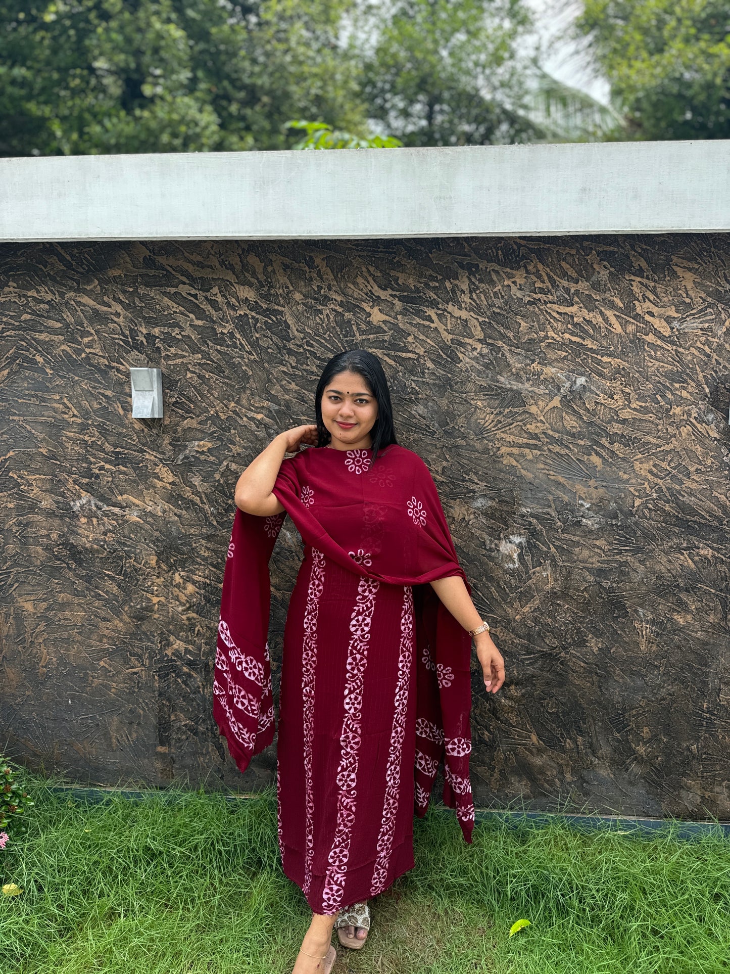 Georgette Batik Print Unstitched Churidar Material : A 1474