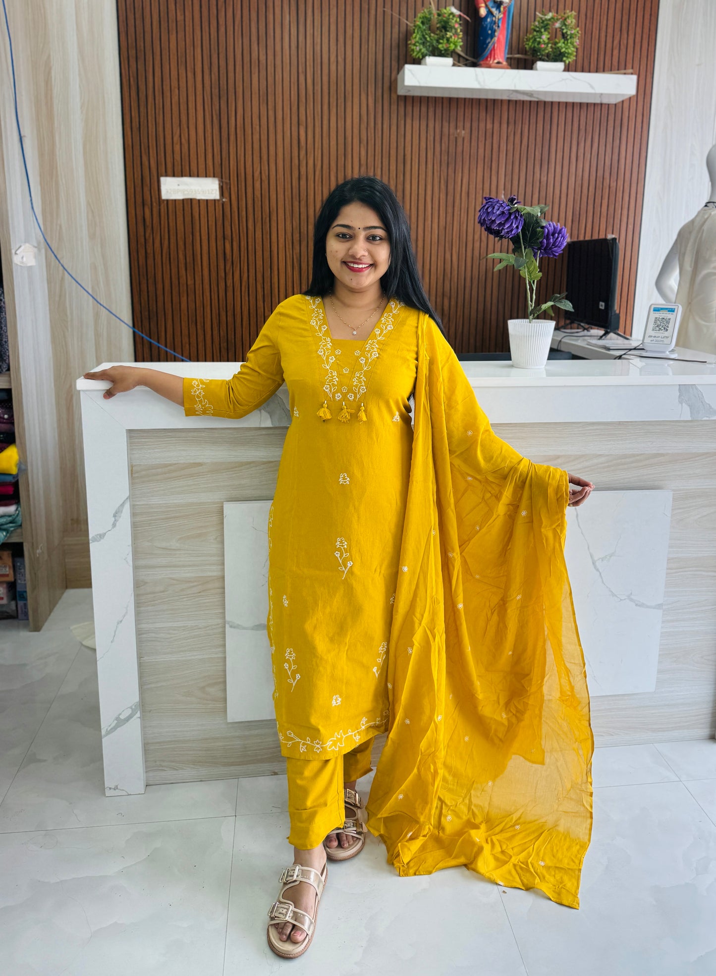 Yellow Orange Elegance 💛🧡A1759