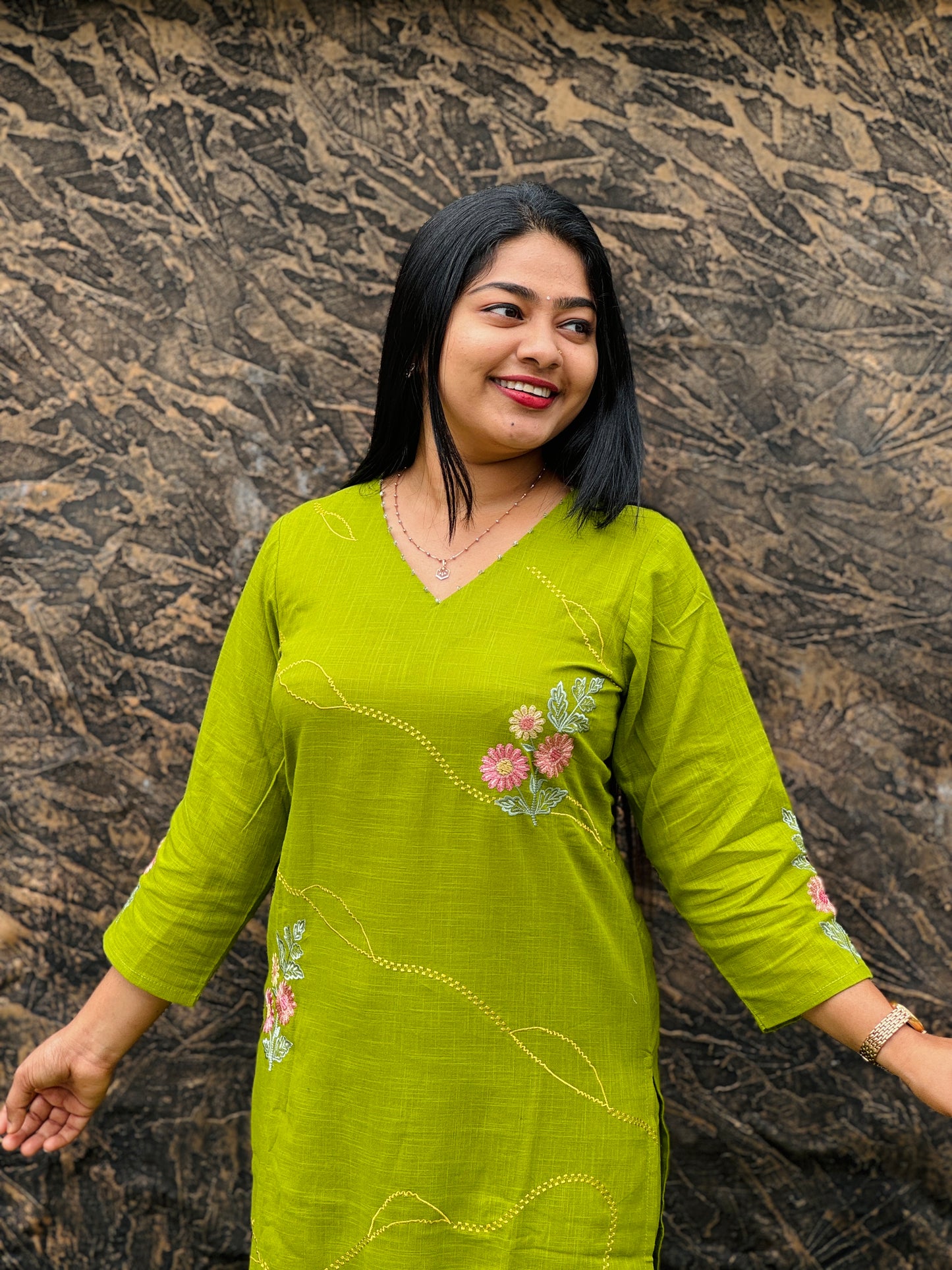 Brick Red & Parrot Green Cordset Crafted in breathable khadi cotton-A1489