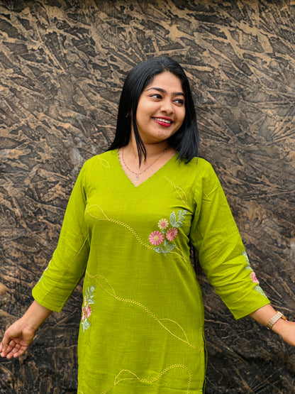 Brick Red & Parrot Green Cordset Crafted in breathable khadi cotton-A1489