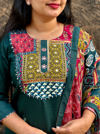 Grace in Green: Premium Gajji Modal Silk Elegance - A1383