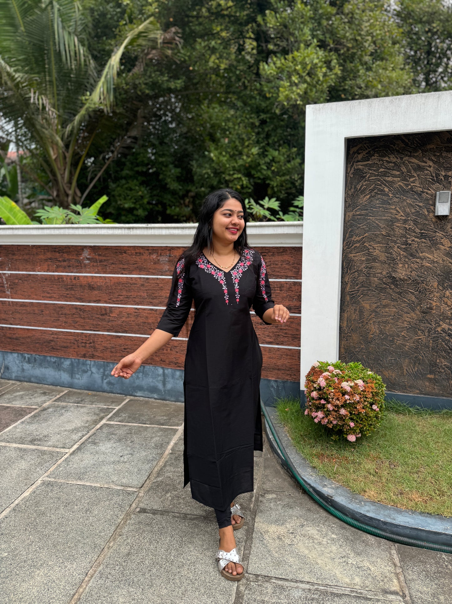Black Slub Silk Kurta Top- A1029