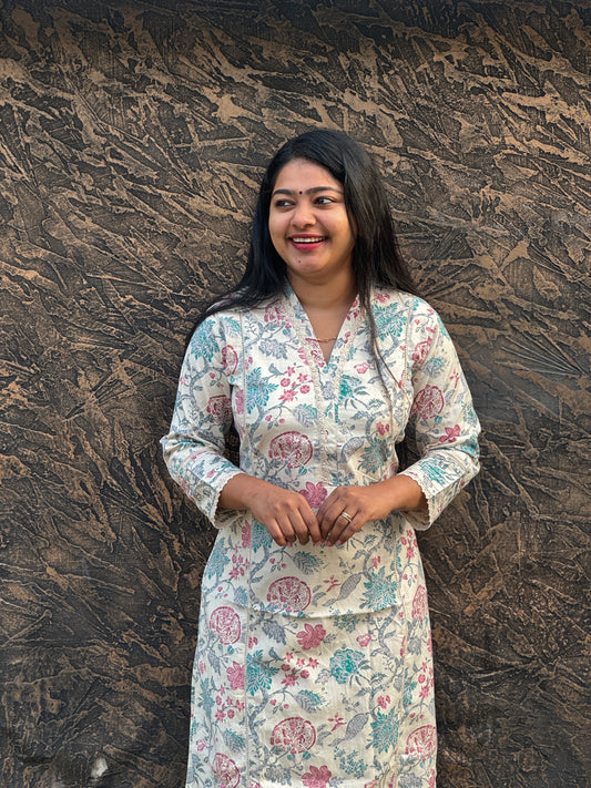 White Floral Khadi Cotton Kurta Top- A1024