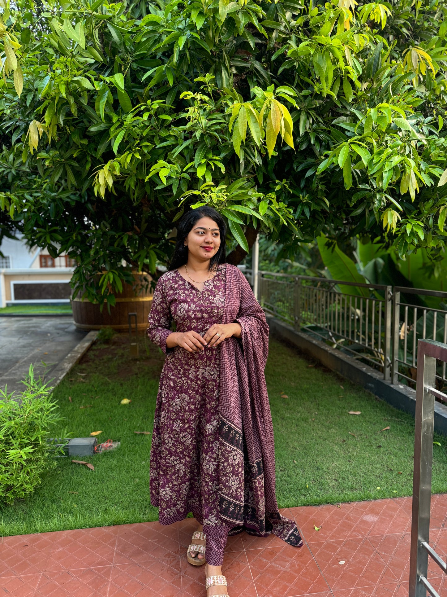 Elegant Wine-Colored Pure Cotton 3-Piece Salwar Suit with Floral Design-A1018
