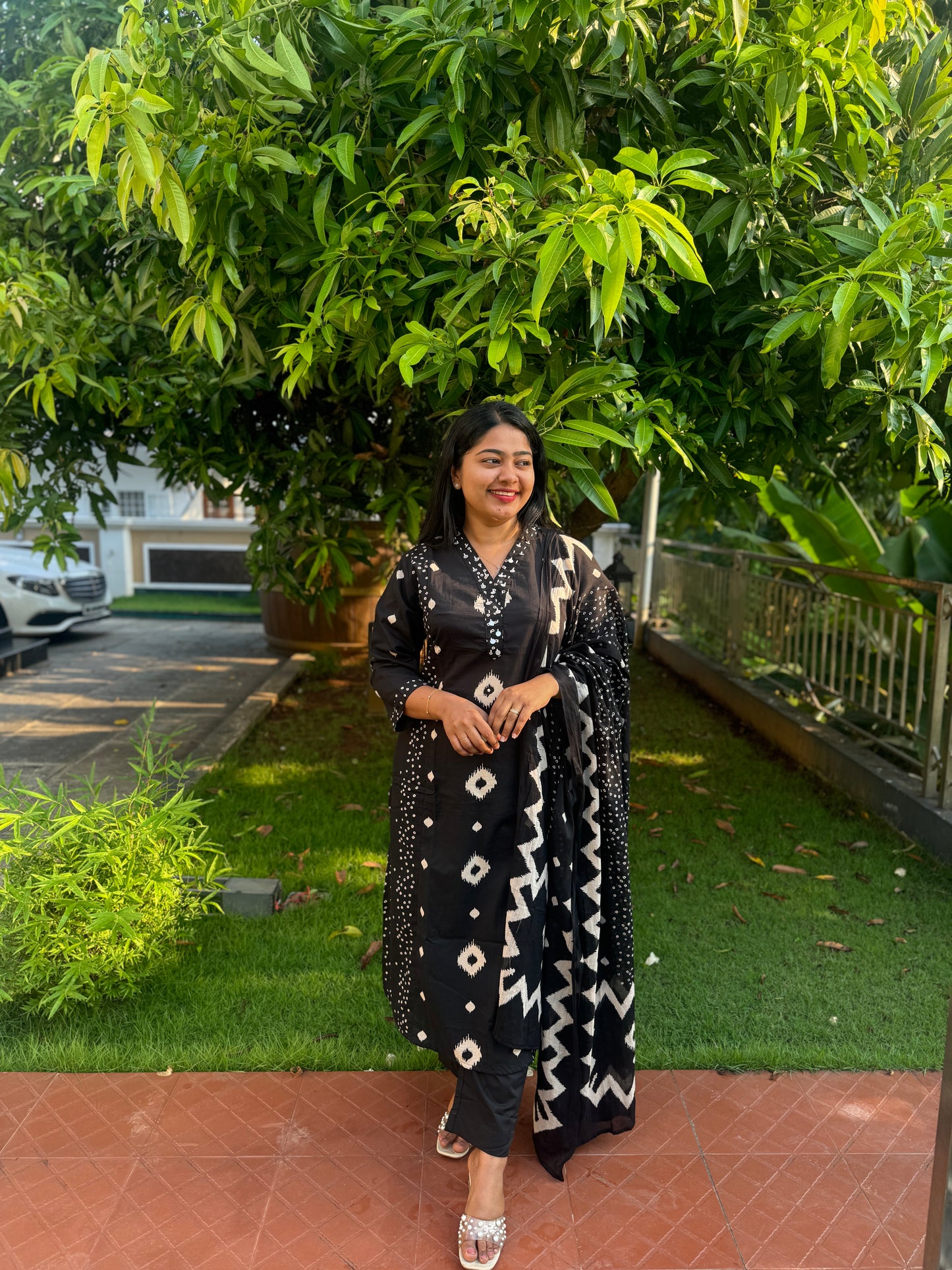 Black Cotton Slitted Salwar Set -A1010