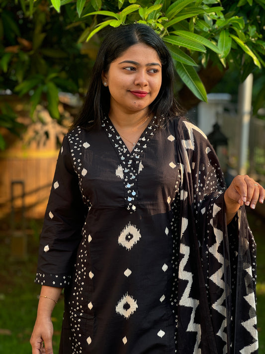 Black Cotton Slitted Salwar Set -A1010