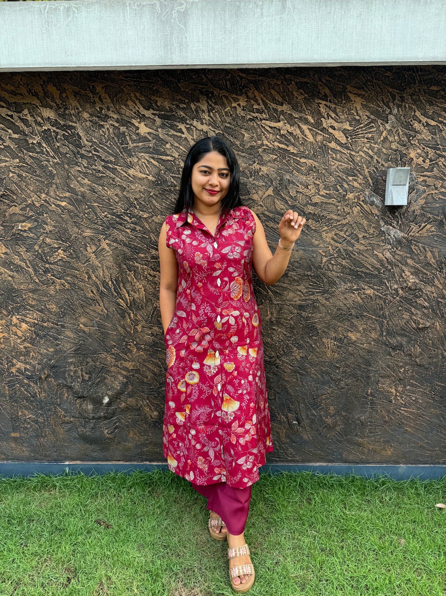 Maroon 2 piece Sleeveless Cotton Co-ord Set- A1008