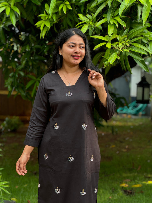 Black Pure Cotton Slitted 2 piece Kurti with Threadwork & Pockets-A1003