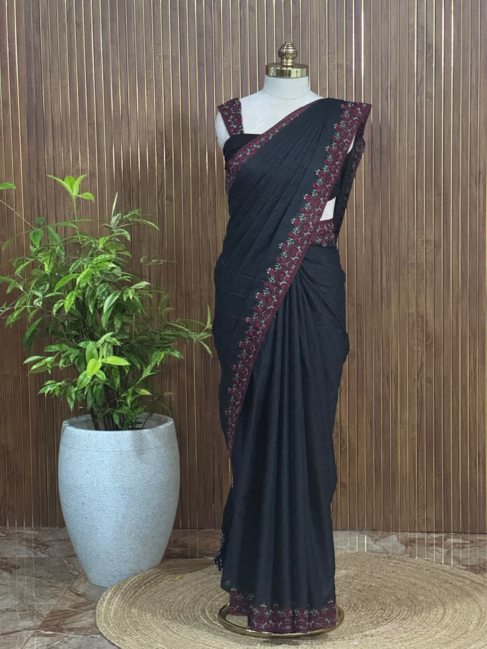 Premium Net Cota Saree with elegant threadwork. A2045